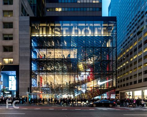 New York Fifth Avenue Flagship 